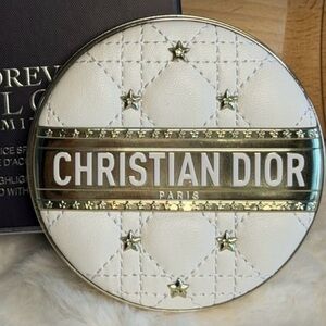 Dior Radiant Gold Highlighter